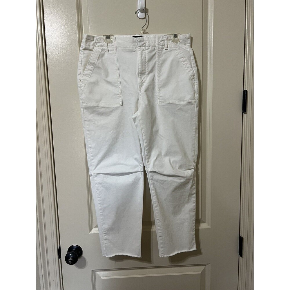 Banana Republic Women’s White Girlfriend Authentic Chino Pants Size 12P